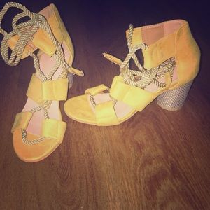 Yellow, cute heels with rope tie around ankles